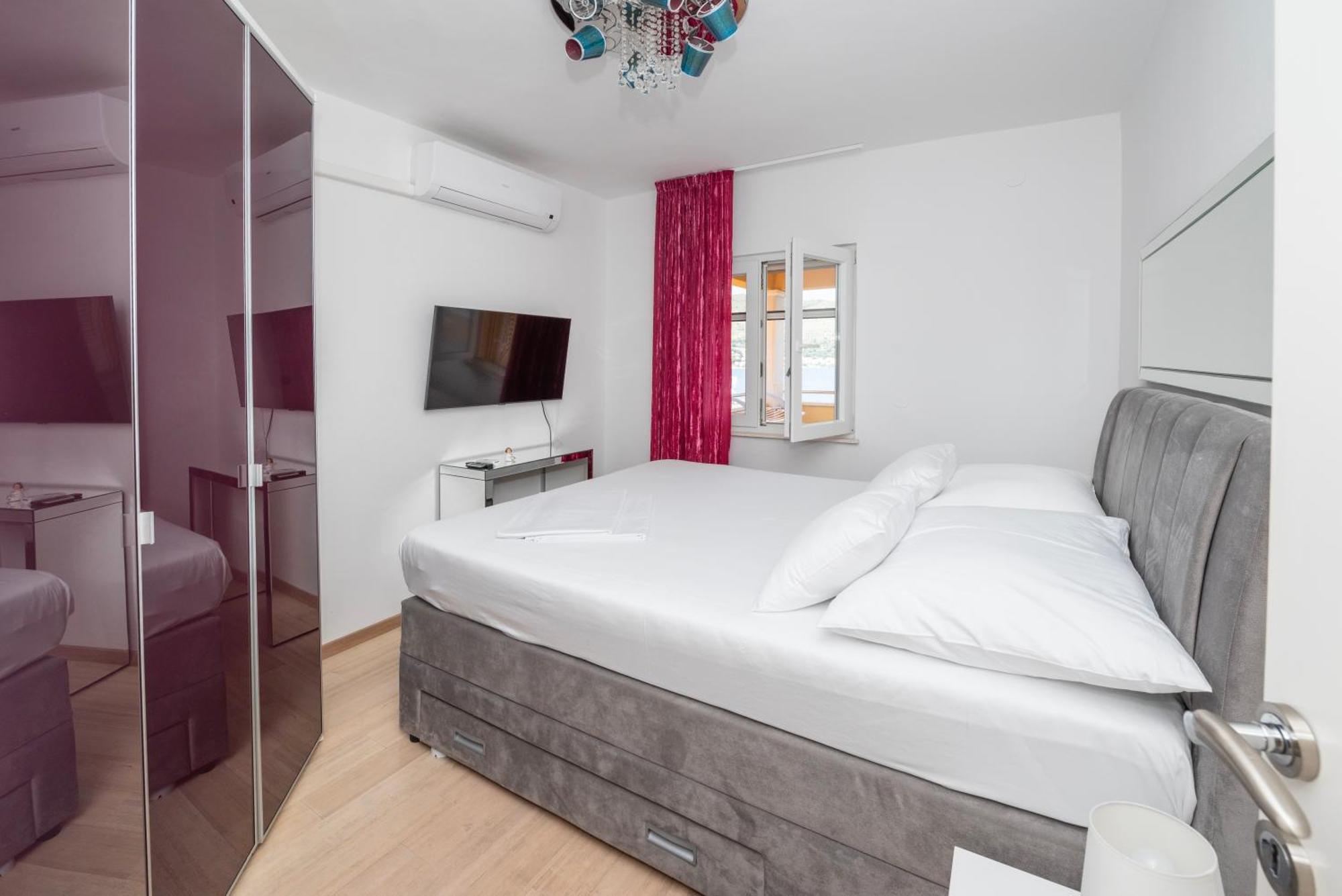 Lavanda Residence With Heated Pool Trogir Split Donji Okrug  Zewnętrze zdjęcie