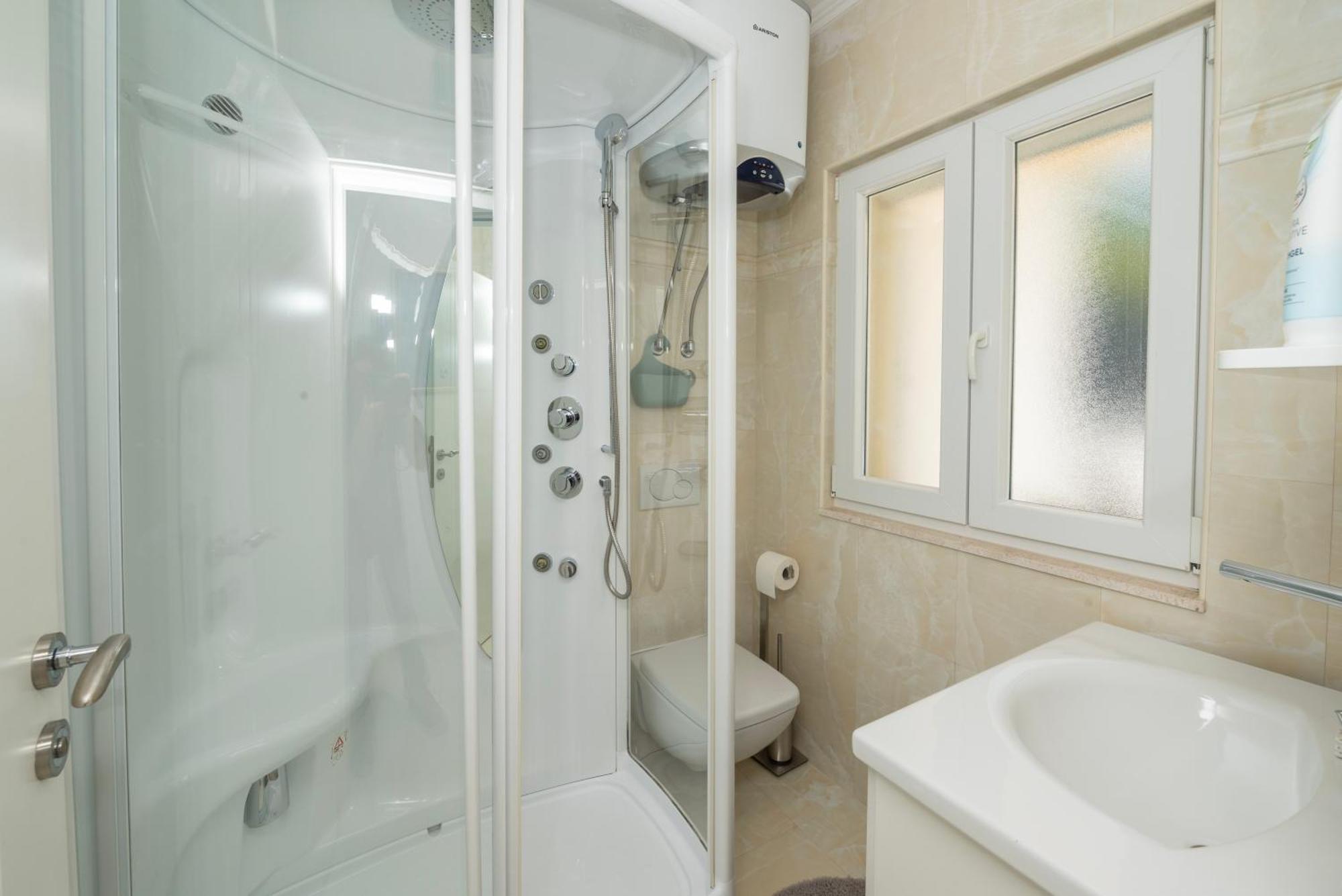 Lavanda Residence With Heated Pool Trogir Split Donji Okrug  Zewnętrze zdjęcie