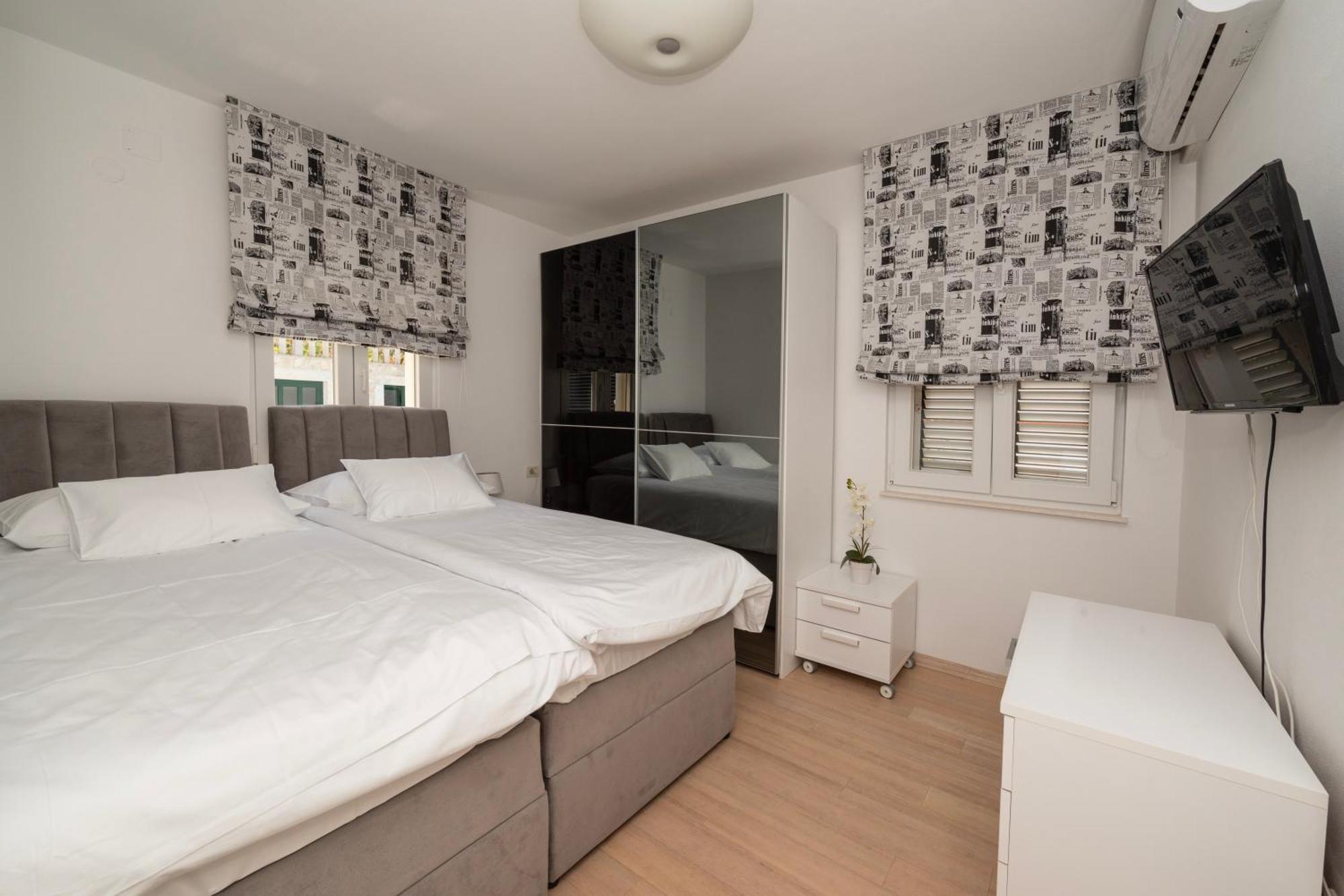 Lavanda Residence With Heated Pool Trogir Split Donji Okrug  Zewnętrze zdjęcie