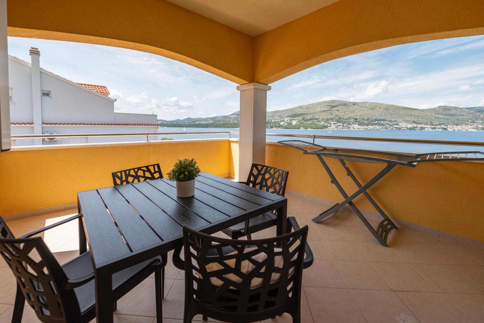 Lavanda Residence With Heated Pool Trogir Split Donji Okrug  Zewnętrze zdjęcie