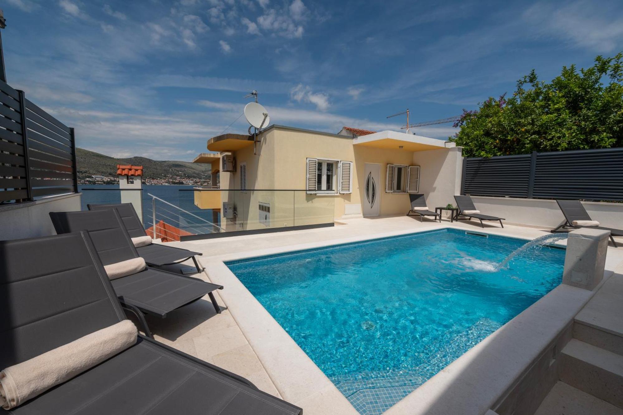 Lavanda Residence With Heated Pool Trogir Split Donji Okrug  Zewnętrze zdjęcie